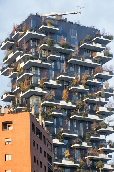 Milano (İtalya): modern binada Aulenti kare — Stok fotoğraf