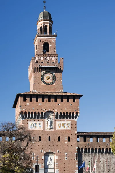 Milan (Włochy), Castello Sforzesco — Zdjęcie stockowe