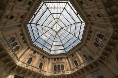 Pavia (İtalya): kapalı kare