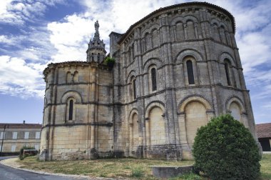 Notre-Dame de Bayon, kilise