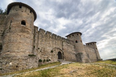 Carcassonne (Fransa), duvarlar