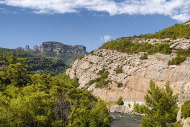 Catalunya dağ manzarası