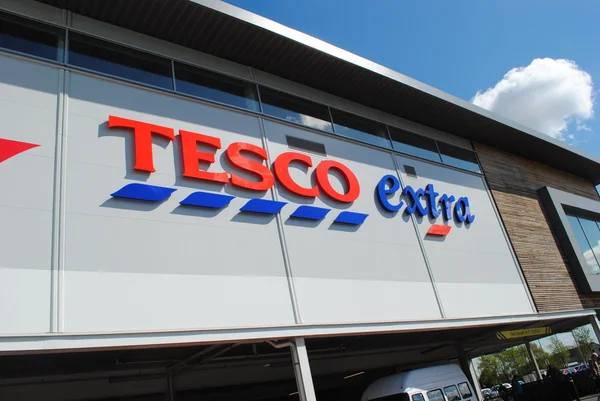 Tesco Extra — Stock Photo, Image