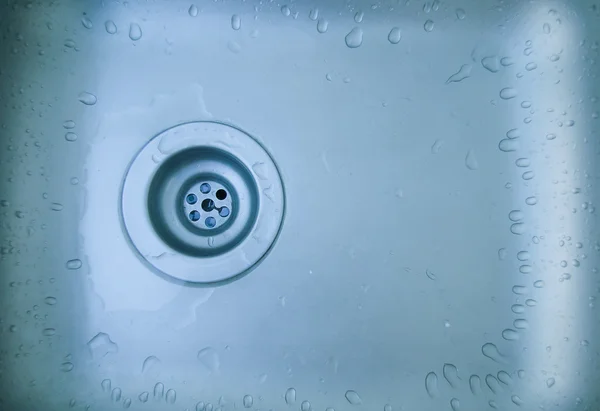 Gotas de agua en el fregadero —  Fotos de Stock