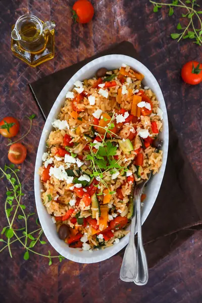 Arroz Basmati Con Queso Feta Verduras Sabrosas — Foto de Stock