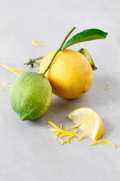 Lemons Whole Sliced Zested — Stock Photo, Image