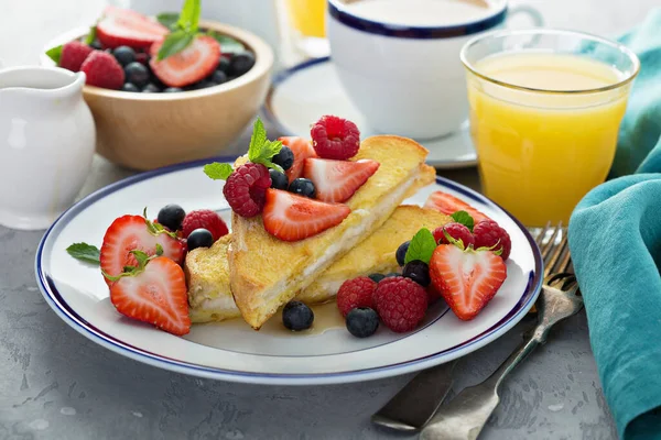 Baked French Toast Cream Cheese Filling Fresh Berries — Stock Photo, Image