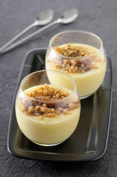 Panna Cotta Con Crema Castaño Spekulatius Condimentado Cubierta Galletas Navidad —  Fotos de Stock