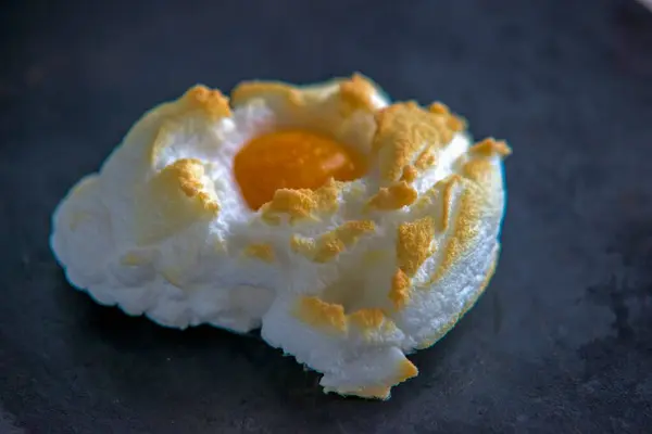 Huevo Nube Para Desayuno Comida Esponjosa Primer Plano — Foto de Stock