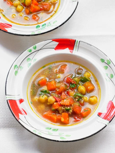 Sopa Garbanzos Con Calabacín Zanahorias Chile Comino Tomates — Foto de Stock