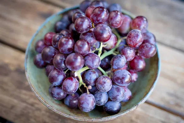 Uvas Tigela Vista Close — Fotografia de Stock