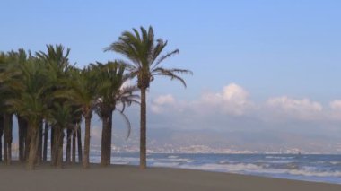 İspanya 'da fırtınalı bir günde 4k yavaş çekim 60fps