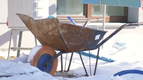 Wheelbarrow Snow Slow Motion 60Fps — Stock Video