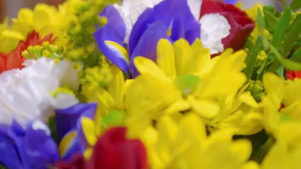 Rotating Flowers Bouquet — Stock Video