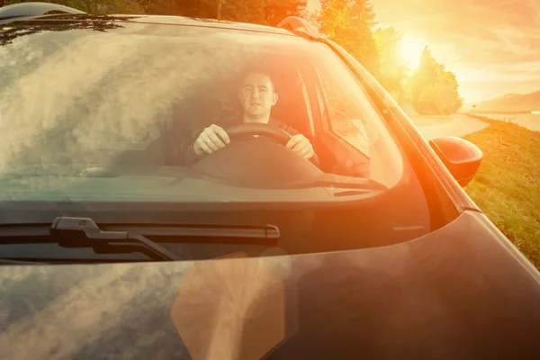 Man driving a car — Stock Photo, Image