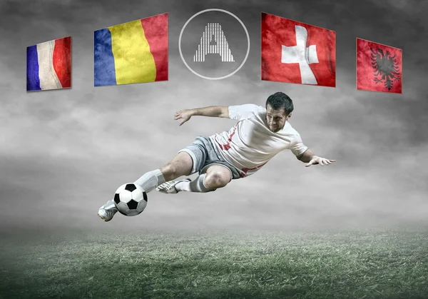 Soccer player on field — Stock Photo, Image