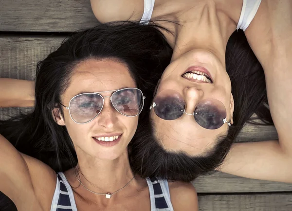 Portret Van Vrouwen Houten Achtergrond Stockfoto