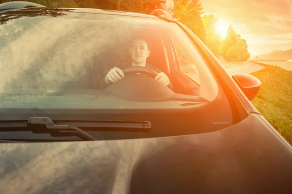 Man driving a car — Stock Photo, Image