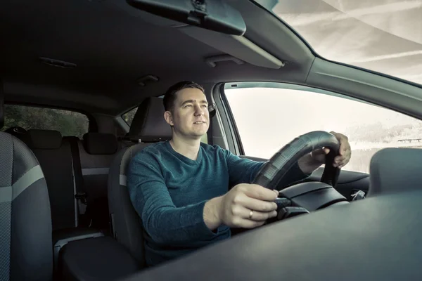 Man driving a car — Stock Photo, Image