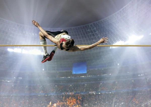 在行动的跳高运动员 — 图库照片