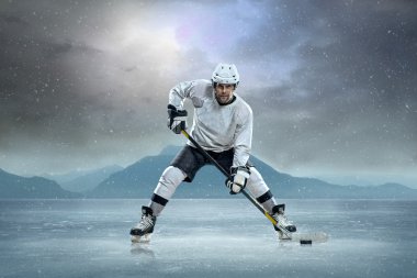 on Ice buz hokeyi oyuncusu