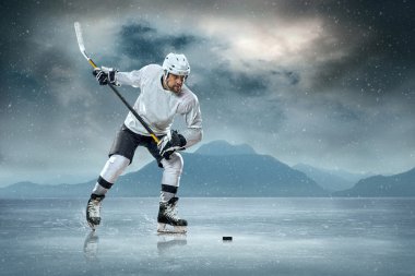 on Ice buz hokeyi oyuncusu