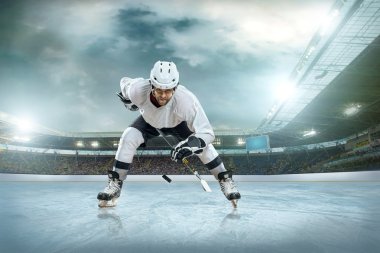 on Ice buz hokeyi oyuncusu
