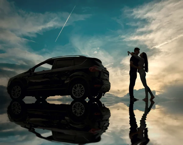 Happy couple near new car — Stock Photo, Image