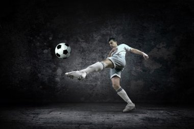Futbolcu top eylem ile