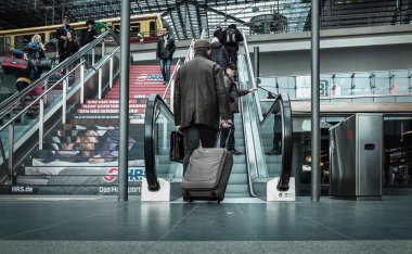 Ana tren stantion Berlin'de