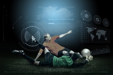 futbolcular topu ile