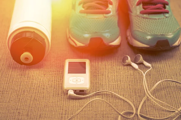 Belo conjunto de desporto para correr . — Fotografia de Stock