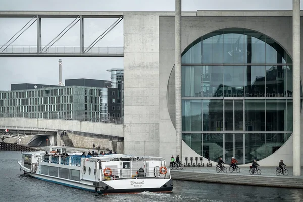 Berlin - európai turisztikai desztináció. — Stock Fotó