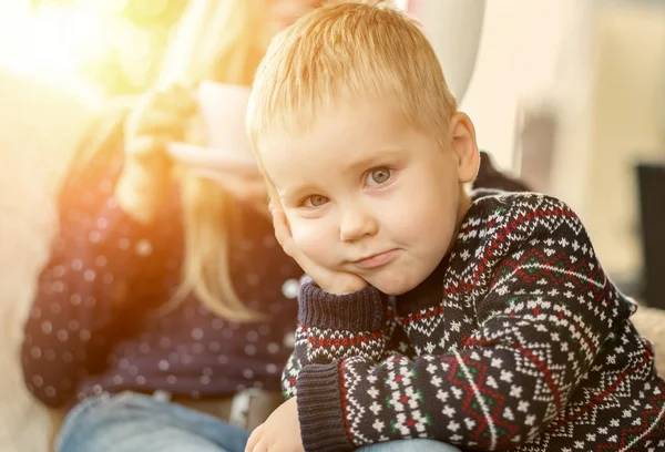 Child looking at camera — Stock Photo, Image
