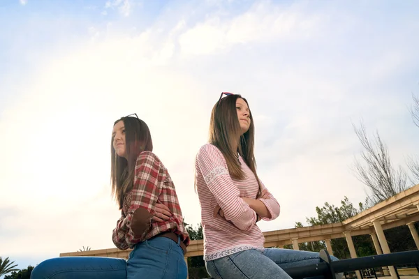 As meninas ofendidas — Fotografia de Stock