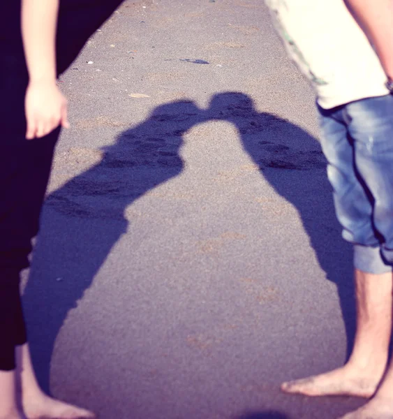 çiftler öpüşme gölge