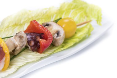 şiş kebap üzerinden bir ahtapot