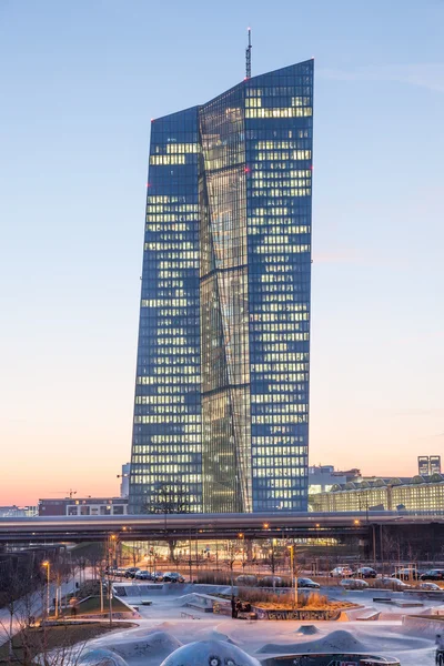 Banco Central Europeo en Frankfurt Main, Alemania — Foto de Stock