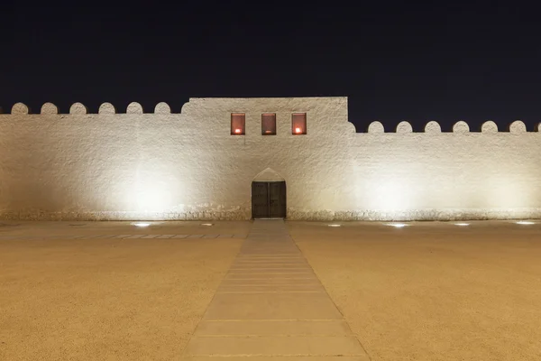 Riffa-Fort bij nacht, Bahrein — Stockfoto