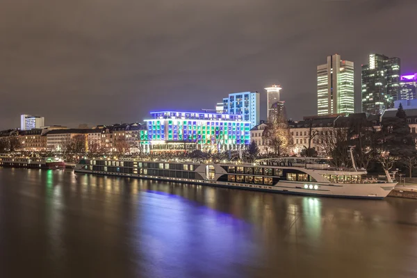 Frankfurt Main bei Nacht, Deutschland — Stockfoto