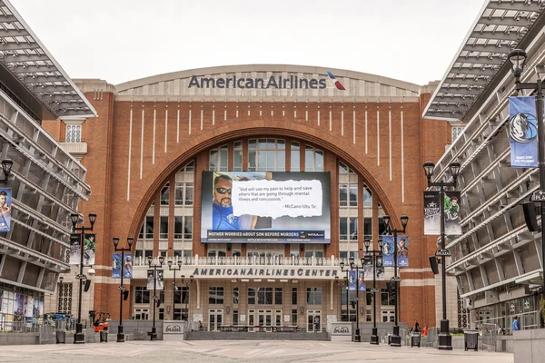 Americké aerolinie Center v Dallasu, USA — Stock fotografie