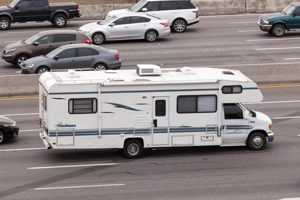 RV on the highway in United States — Stock Photo, Image