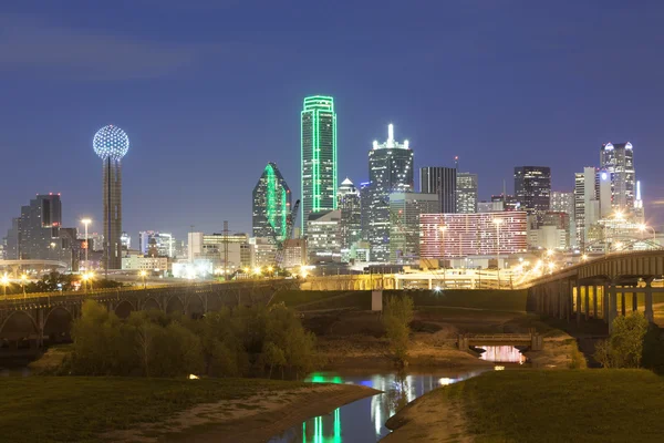 Dallas Downtown manzarası, gece — Stok fotoğraf