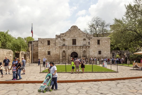 A Missão Alamo em San Antonio, Texas — Fotografia de Stock