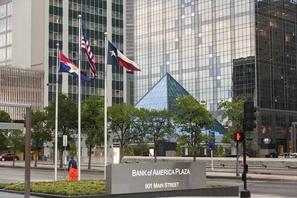 Die bank von america plaza in dallas, usa — Stockfoto