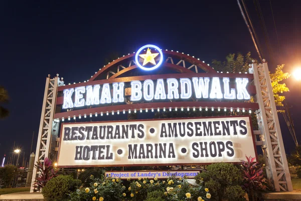 Kemah Boardwalk Entrée la nuit — Photo