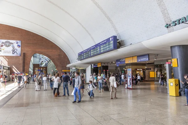 Centralstationen i Köln, Tyskland — Stockfoto