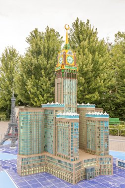 Makkah Royal Clock Tower Hotel in Legoland Germany clipart