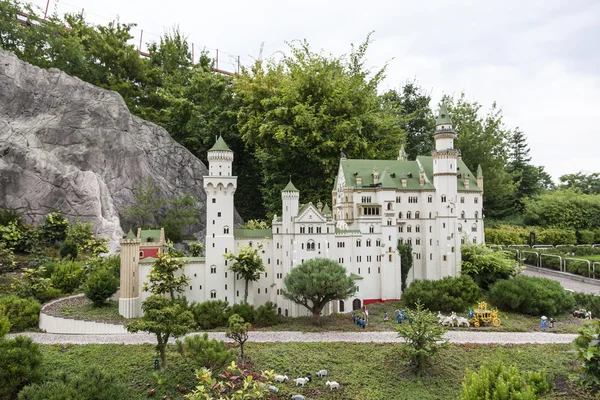 Zámek Neuschwanstein v Legoland Německo — Stock fotografie