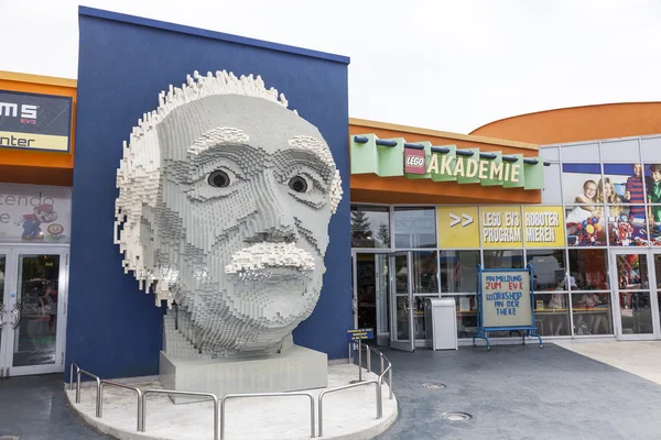 Albert Einstein busto en el Legoland —  Fotos de Stock